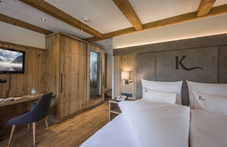 Bedroom 3, Hotel Karlwirt, Schwaz