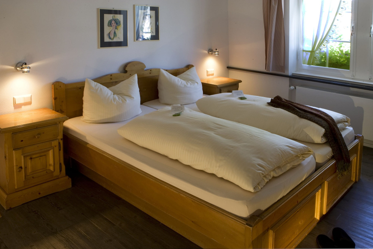 Bedroom 4, Hotel Landgasthof Köchlin, Lindau (Bodensee)