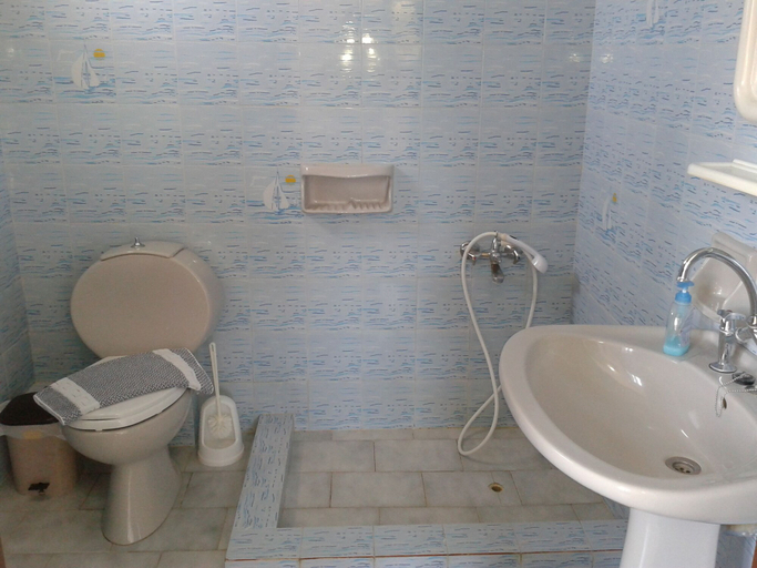 Bathroom 5, Panoramakamil, Faistos