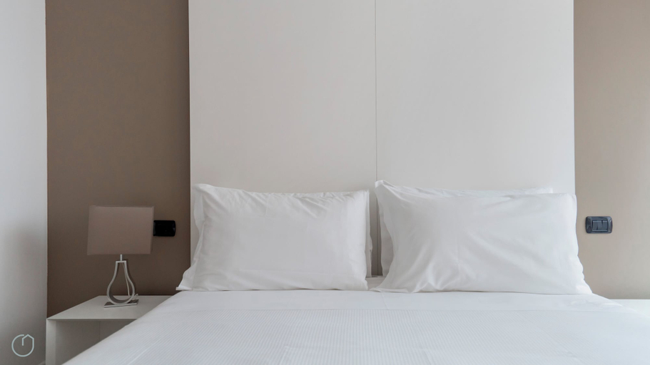 Others 5, Italianway - Marcantonio, Milano