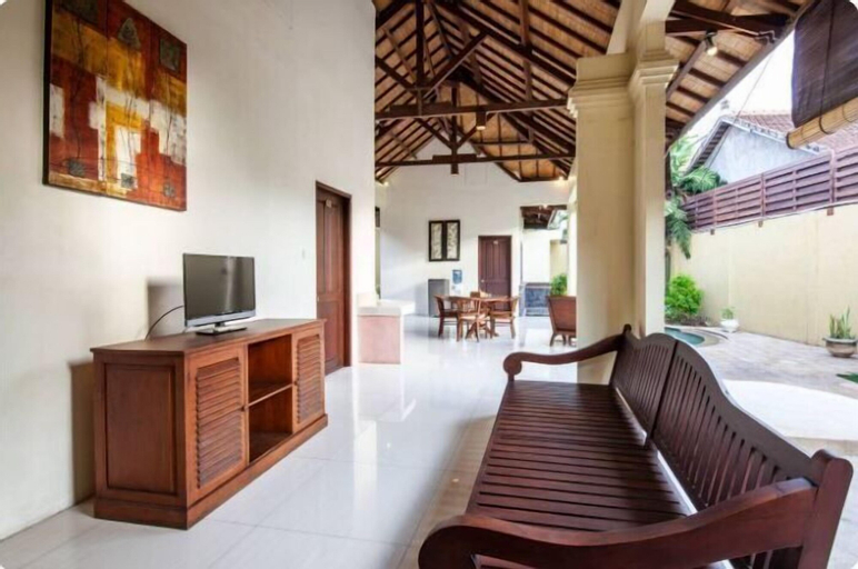 Others 4, PB - 10BR · 10-BR Private Pool Villa Walk to Seminyak Beach, Badung