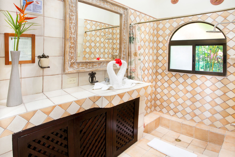 Bathroom 5, Villas Nicolás - Adults Only, Aguirre