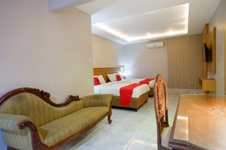 Bedroom 8