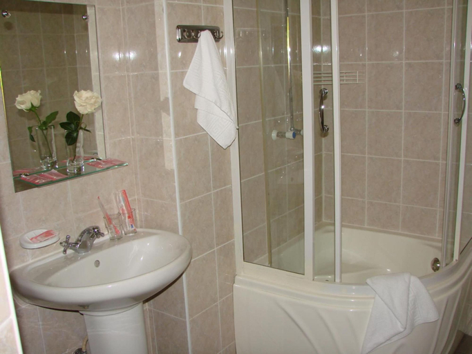 Bathroom 3, Hotel Podmoskovye Podolsk, Podol'sk