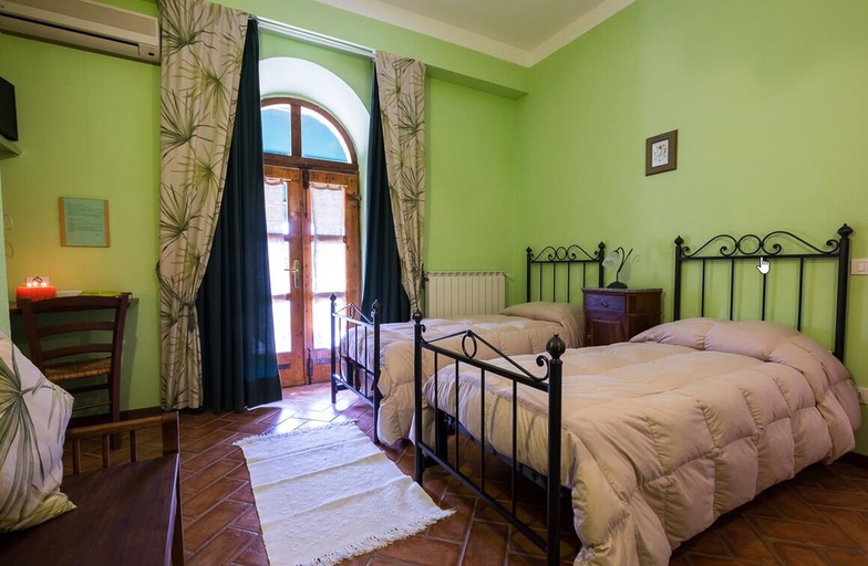 Bedroom 3, Giannetti bed & breakfast, Siena
