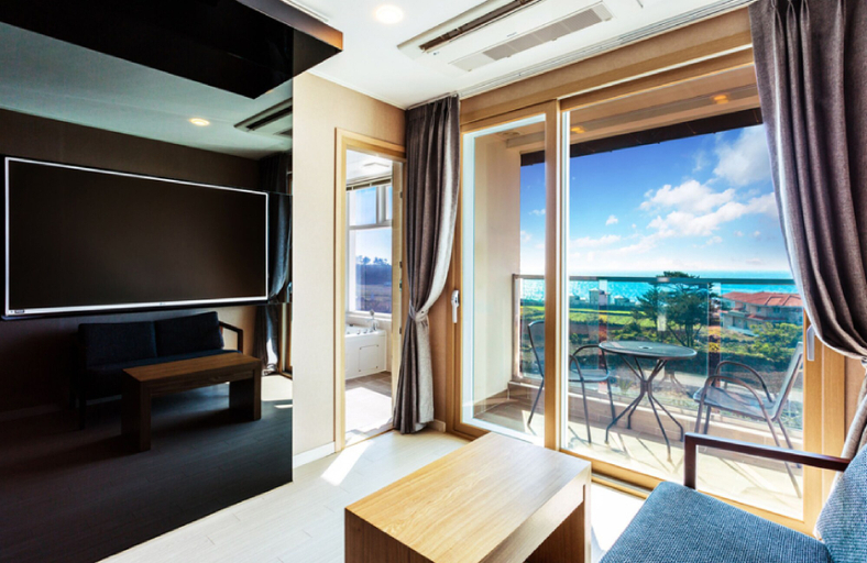 Others 4, Rich Hotel, Jeju