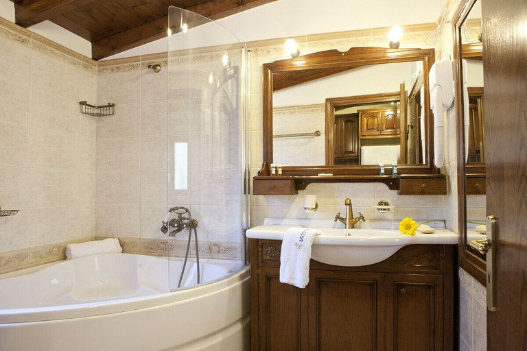 Bathroom 4, Villa Elia, Ionian Islands