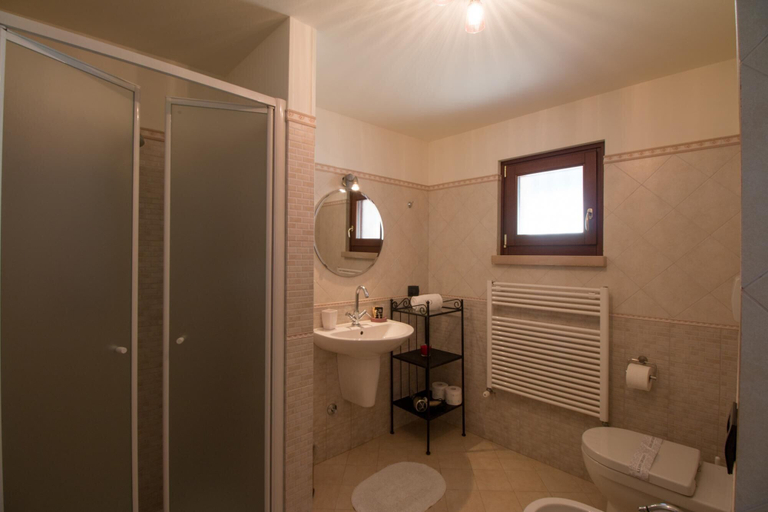 Bathroom 4, TD Villa Luna Trulli With Large Pool, Bari