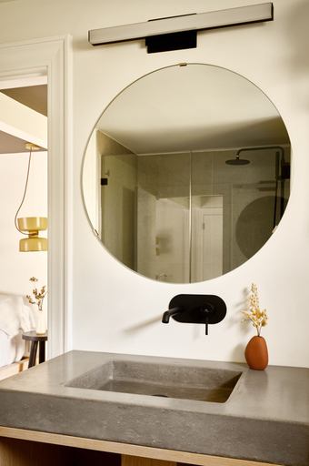 Bathroom 4, AWOL Kennebunkport, York