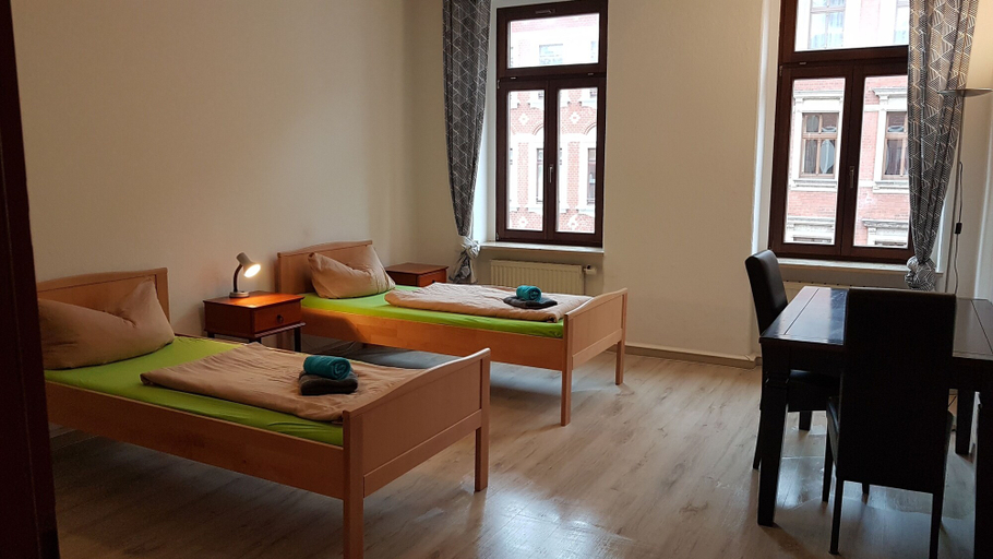 Others 5, Phoenix, Chemnitz