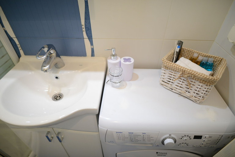 Bathroom 4, Central Spot Apartments, Belgrade