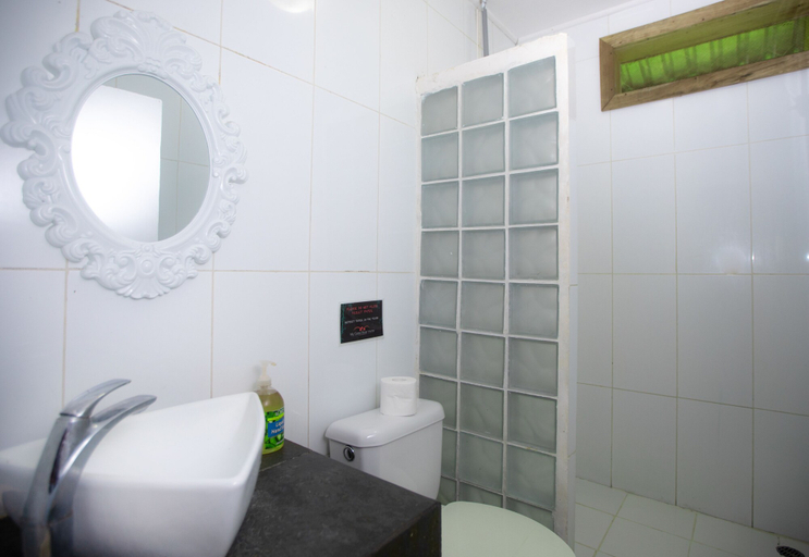 Bathroom 4, Casa Cerise, Talamanca