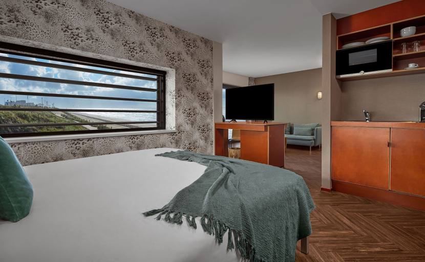 Bedroom 4, Beachhouse Hotel, Zandvoort