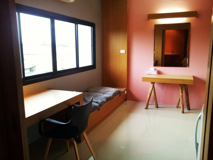 Bedroom 3, Klim Hotel, Muang Buri Ram