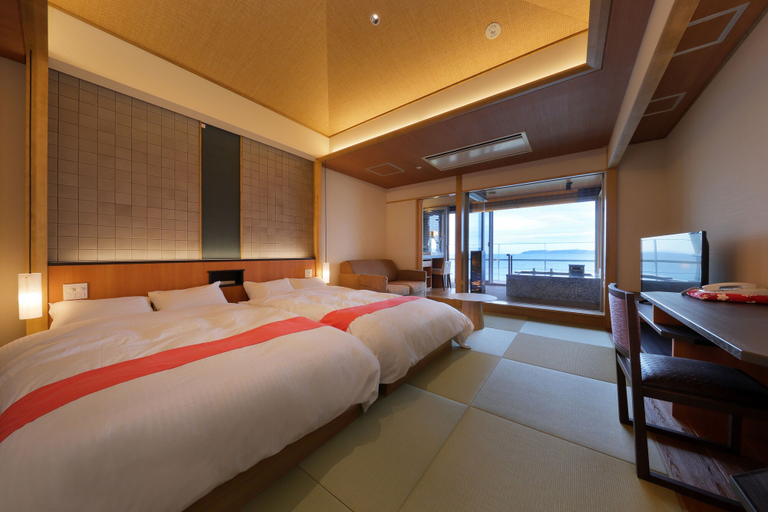 Bedroom 3, Hanashibuki, Tateyama