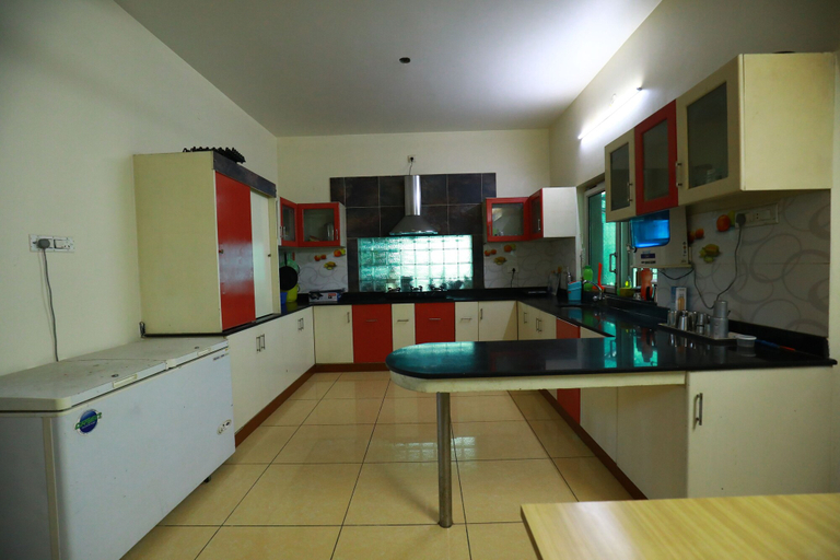 Others 5, The Ideal Nest, Thanjavur