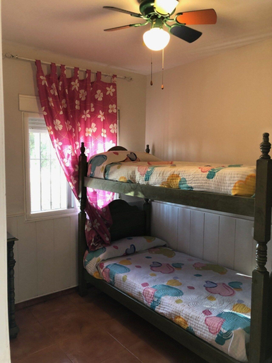Bedroom 5, House Global 25, Granada