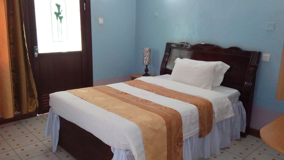 Bedroom 2, The Kryptonite Hotel, Manyatta