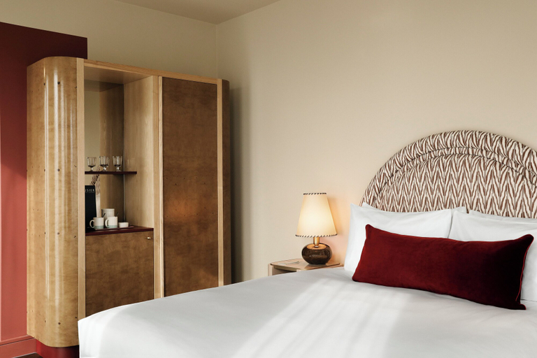 Bedroom 5, The Hoxton, Brussels, Bruxelles
