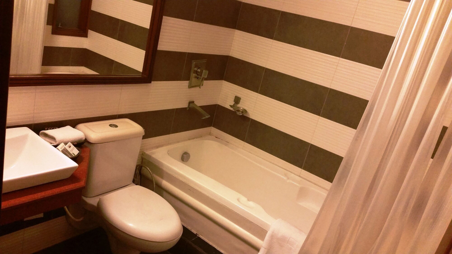 Bathroom 4, Tavisha Villa, Gurgaon