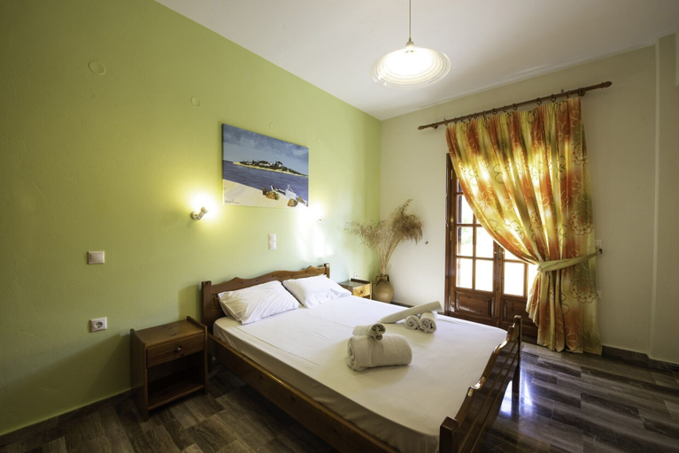 Bedroom 2, Miltiadis Apartments, Ionian Islands