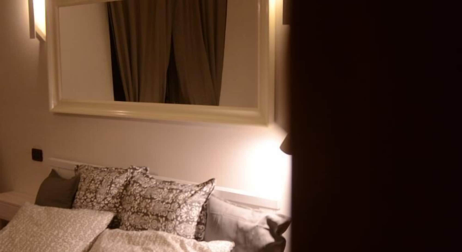 Bedroom 3, Rhome 19, Rome