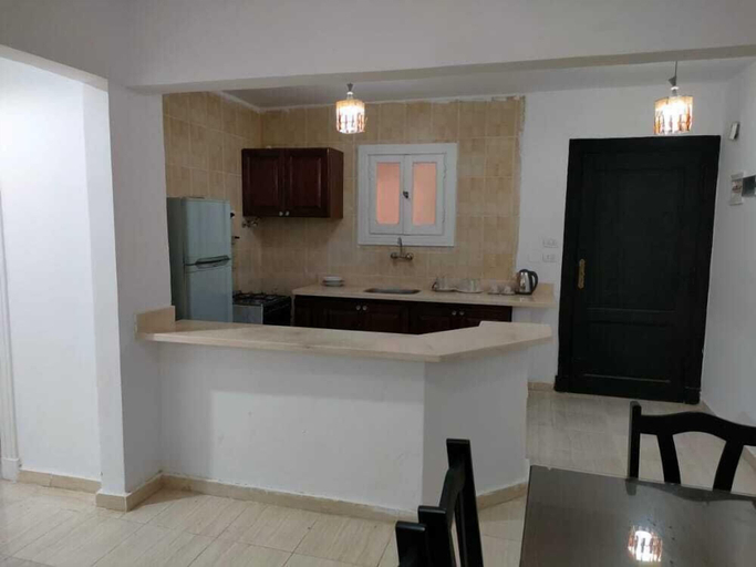 Others 5, Marseilia Land, El Alamein