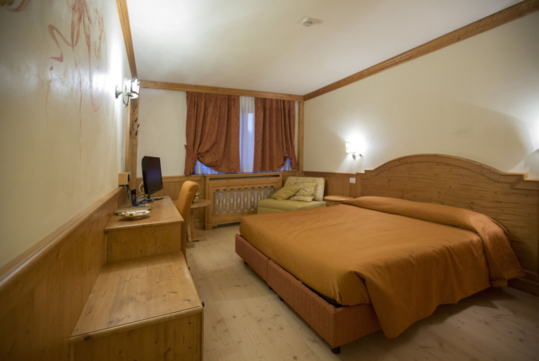 Bedroom 2, Hotel Europa Residence, Vicenza