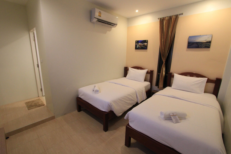 Bedroom 2, Nangrong Hotel, Nang Rong
