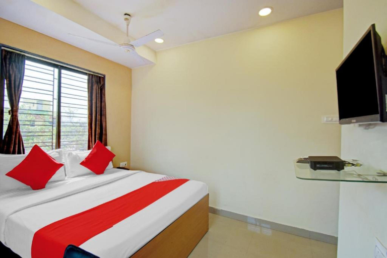 Bedroom 3, Goroomgo Elite Inn Ultadanga Kolkata, Kolkata