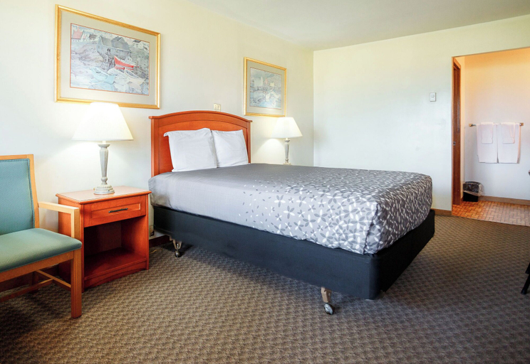 Bedroom 2, Tidal Bore Inn, Colchester
