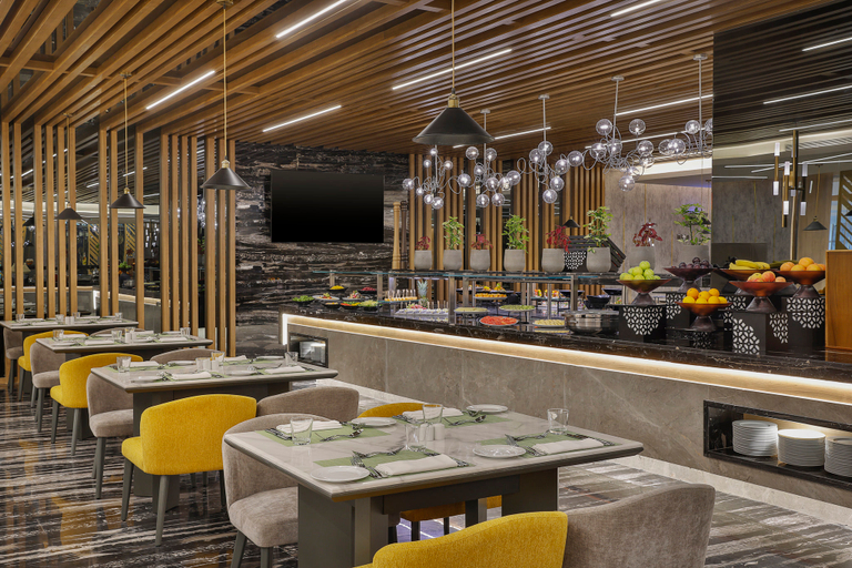 Food & Drinks 4, Holiday Inn & Suites AL KHOBAR by IHG, Al Khobar