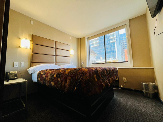 Bedroom 16