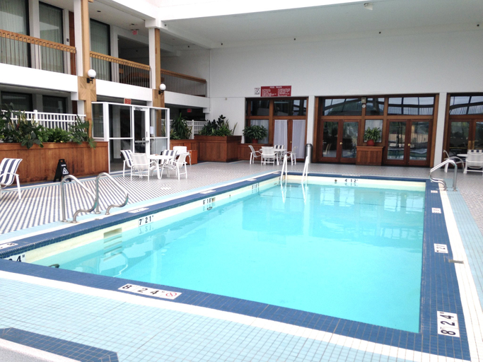 Sport & Beauty 5, Holiday Inn & Suites PITTSFIELD-BERKSHIRES by IHG, Berkshire