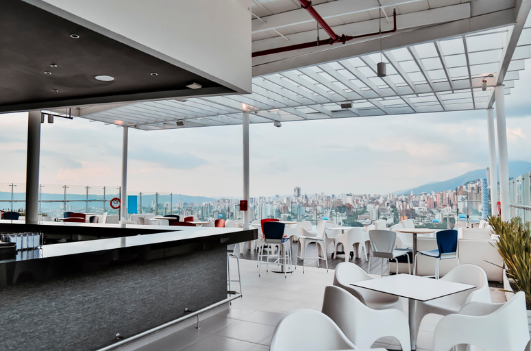 Food & Drinks 3, Holiday Inn BUCARAMANGA CACIQUE by IHG, Bucaramanga