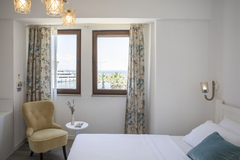 Bedroom 4, Troas Ada Hotel, Bozcaada