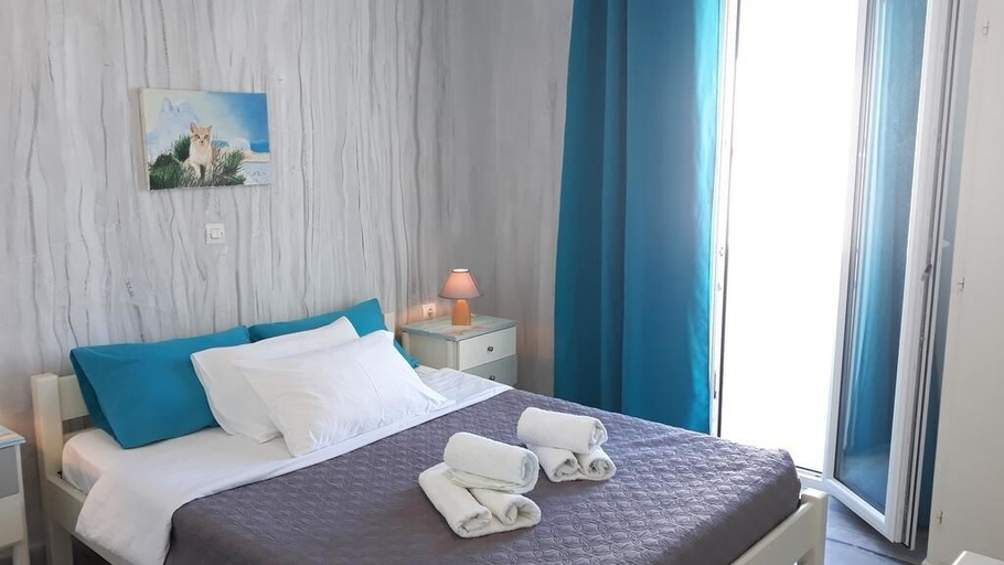 Bedroom 3, Athina Studios, South Aegean