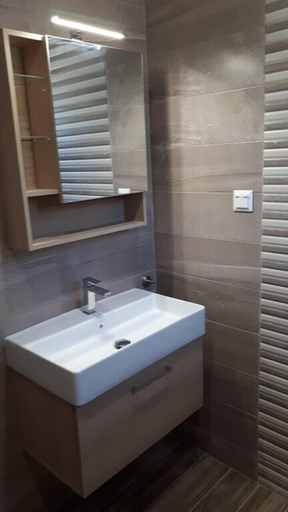 Bathroom 3, Villa Kallimanis, Thessaly