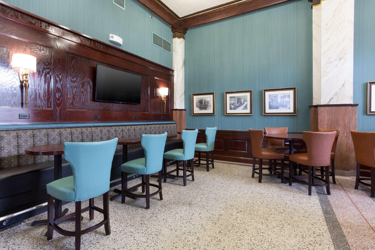Food & Drinks 3, Drury Inn & Suites St. Louis Union Station, Saint Louis