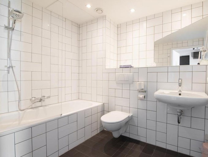 Bathroom 5, MABI City Centre, Maastricht