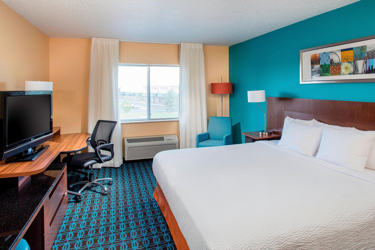 Bedroom 3, Fairfield Inn & Suites Cheyenne, Laramie
