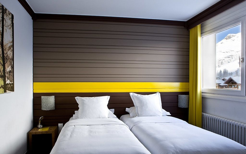Bedroom 2, Hotel Ormelune, Savoie