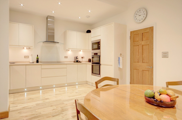Others 5, Luxury Apartments - Rodney Road, Gloucestershire