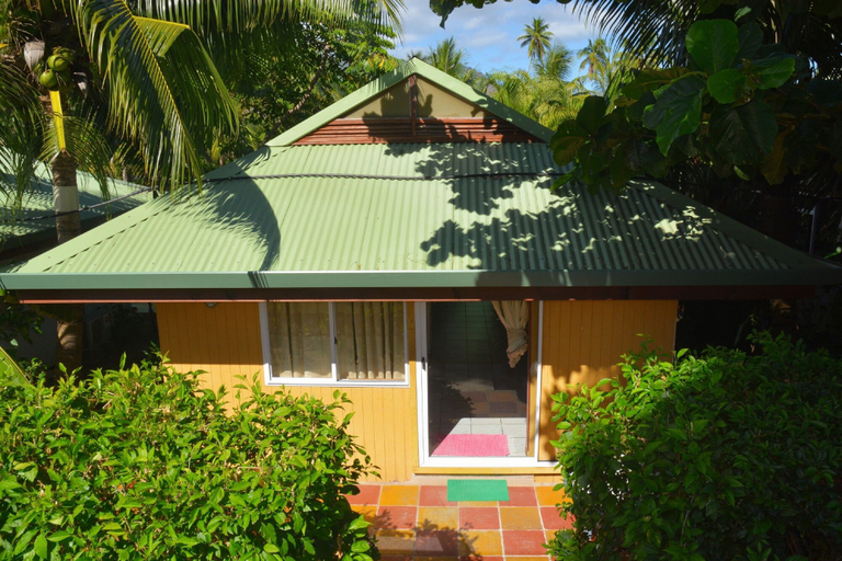 Exterior & Views 2, Pension Fare Maheata