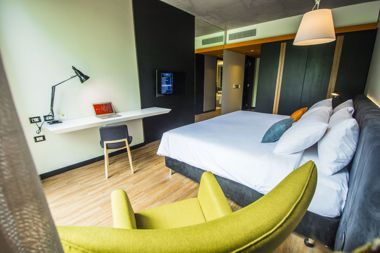 Bedroom 4, Five Hotel & Residences, Asunción