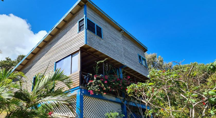 Exterior & Views 1, Almost Paradise Cottage Retreats