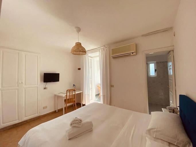 Bedroom 3, Relais Paradise Villa Janto', Napoli