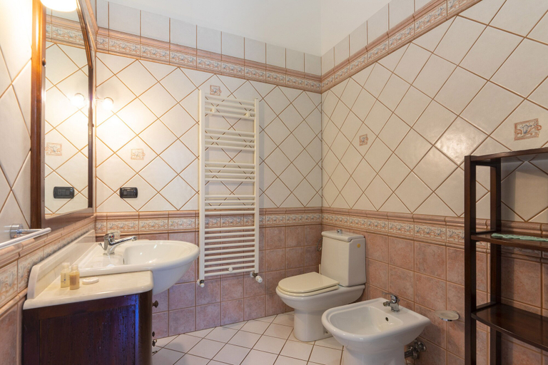 Bathroom 5, 2799 Villa Colfiorito by Barbarhouse, Lecce