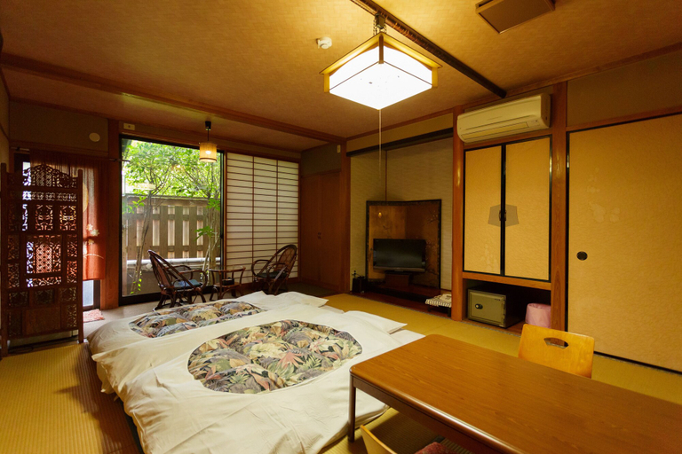 Bedroom 3, Yufuin Ryokan Nogiku, Yufu