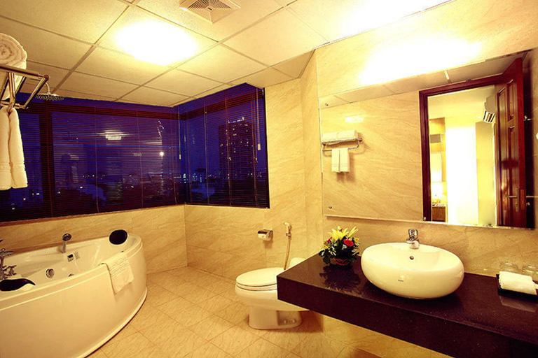 Bathroom 4, Riverside Hanoi Hotel, Ba Đình